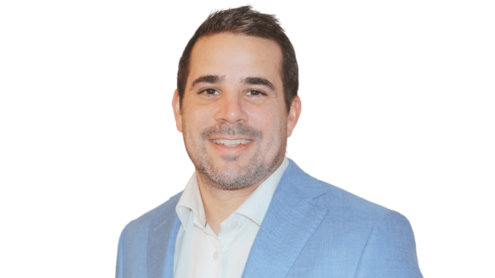 Sandro Ragogna is a Fractional CFO at the CFO Centre specializing in the Manufacturing industry