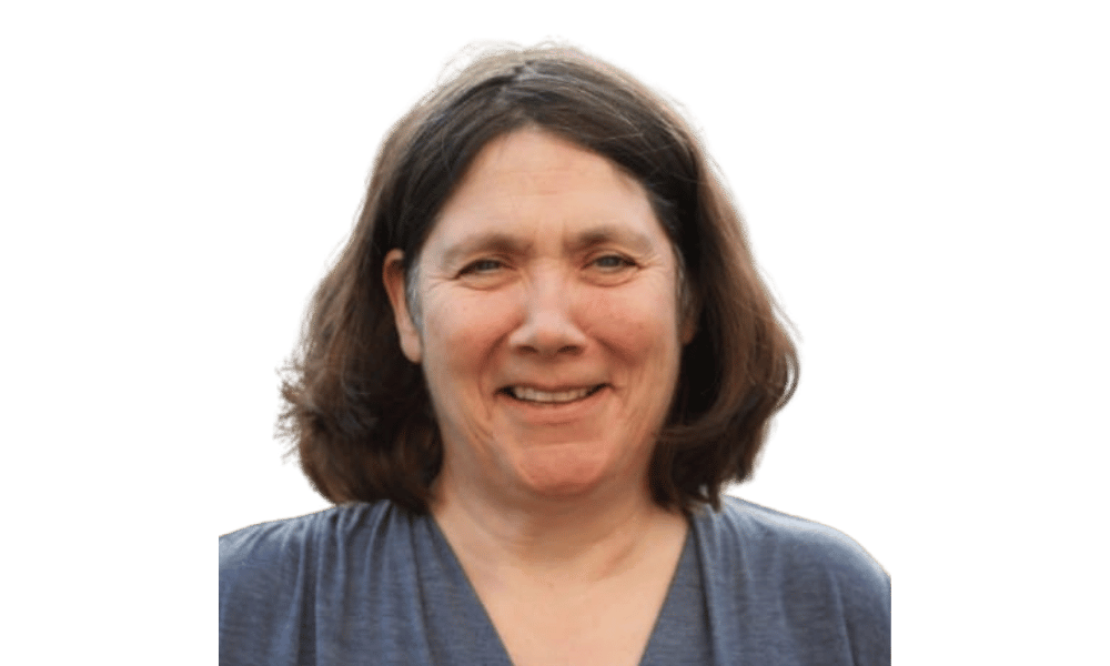 Joanna Thomson is a Fractional CFO at the CFO Centre - Bristol specialising in the retail and consumer products industries.